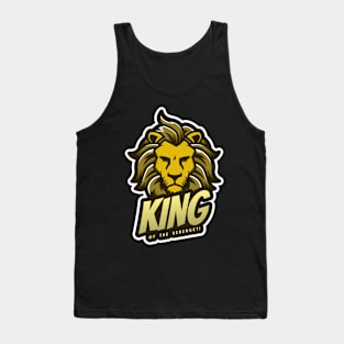 🦁 King of Serengeti, Majestic Lion Pride Leader, Animal Spirit Tank Top